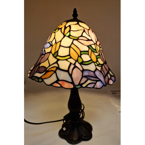 282 - TIFFANY STYLE TABLE LAMP (Please Note This Lot WILL NOT BE PACKED OR SHIPPED....COLLECT ONLY !!!!)