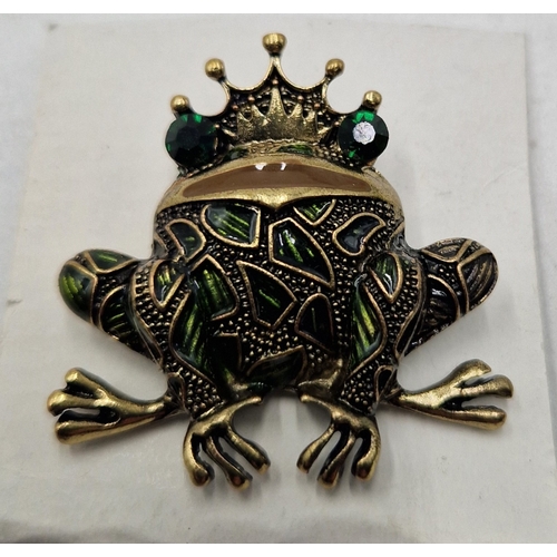 306 - KING FROG BROOCH