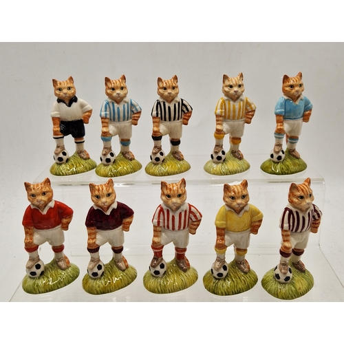 99 - BESWICK CHARACTER FIGURINES (10) FROM THE SPORTING CATS COLLECTION