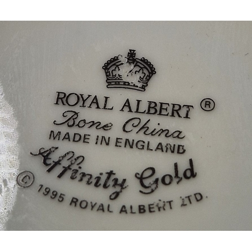 359 - ROYAL ALBERT CHINA Large 27cm Dia BOWL IN THE AFFINITY GOLD DESIGN