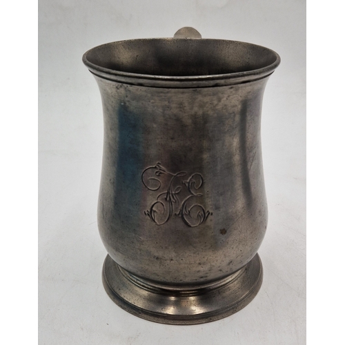 69 - ANTIQUE ENGLISH PEWTER 1 QUART TANKARD J EDWARDS II