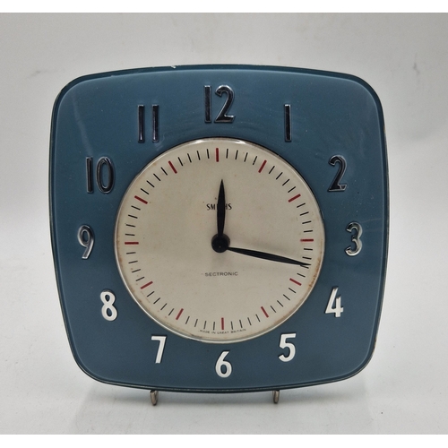 612 - SMITHS 21cm x 21cm SECTRONIC WALL CLOCK