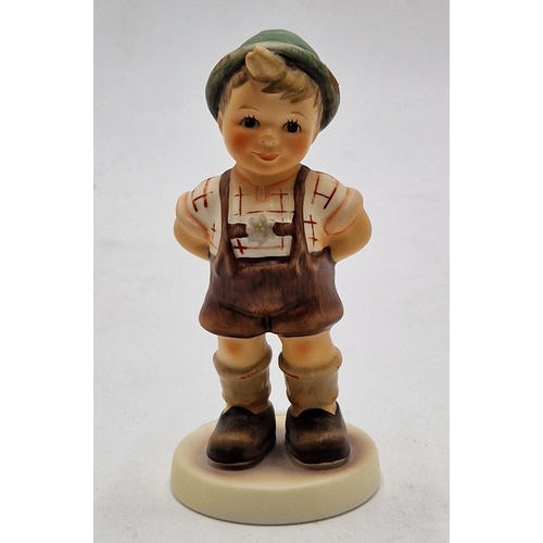 621 - GOEBEL HUMMEL CHILD CHARACTER FIGURINE 