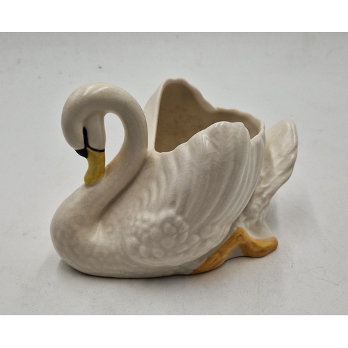 696 - CERAMIC SWAN PLANTER