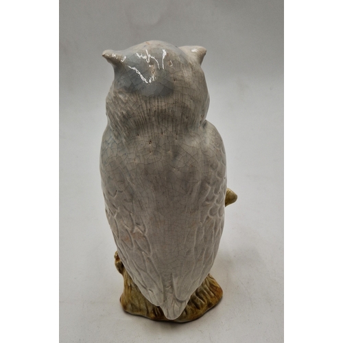 189 - G.H.F. POTTERY Large 18cm MODEL OF A SNOWY OWL  Signed A.P. (Full Marks)