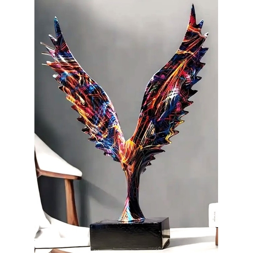 96 - COMPOSITE Extra Large 32cm x 23.5cm x 8cm MULTI-COLOURED SCULPTURE OF AN EAGLE 