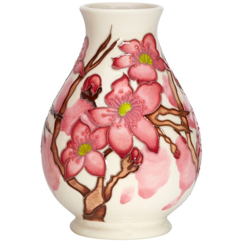 268 - MOORCROFT 15cm VASE (Shape No 7/5) IN THE 