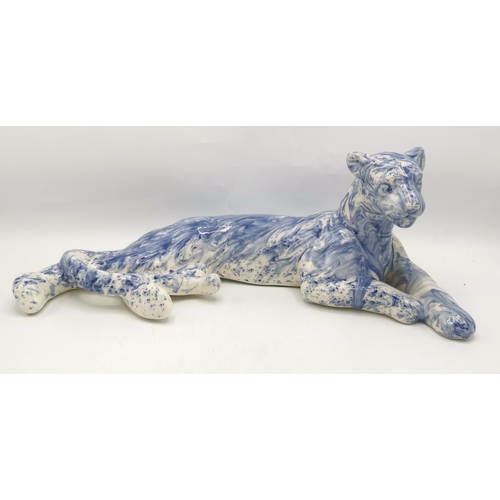 697 - STAFFORDSHIRE CREAM WARE Extra Large MODEL OF A PANTHER.
(Please Note This Lot WILL NOT BE PACKED OR... 