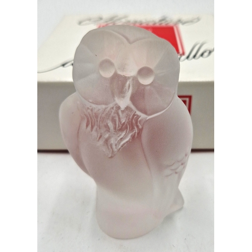 1052 - ROYAL CRYSTAL ROCK (R.C.R.) Miniature 9.5 cm GLASS MODEL OF AN OWL   (Original Box)