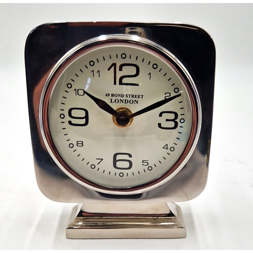 1059 - BOND ST Of LONDON 16cm x 12cm QUARTZ MANTLE CLOCK (Found To Be Working When Photographed)