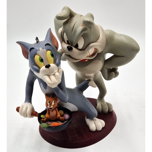 1075 - COMPOSITE CHARACTER Large 19cm  FIGURINE 