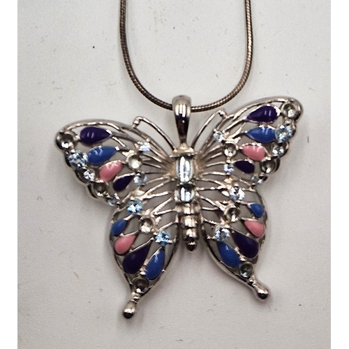 66 - SILVER (925) ENAMEL SET BROOCH/PENDANT FASHIONED AS A BUTTERFLY ON A SILVER (925) 38cm NECK CHAIN  (... 