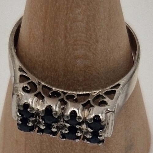 53 - SILVER (925) BLUE STONE SET RING (Total Weight 2.5 Grams)