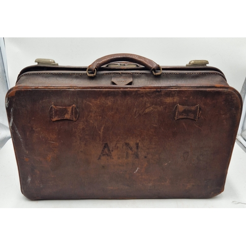 99 - GLADSTONE BAG With FITTED INTERIOR