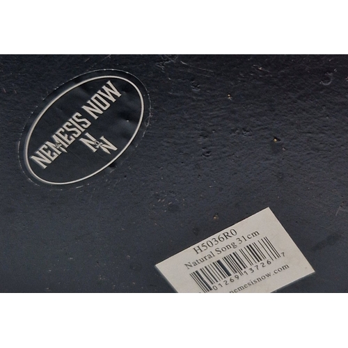 154 - NEMESIS NOW! MODEL OF WOLVES 