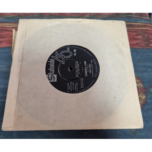 102 - 1960’s/70’s ROCK/POP/BEAT VINYL 7 INCH SINGLES (20)
NICE COLLECTION FEATURING ABBA, THE SANDPIPERS, ... 