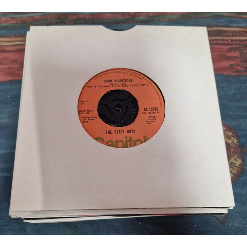 103 - THE BEACH BOYS VINYL 7 INCH SINGLES (20)
NICE COLLECTION OF SINGLES, THE ODD DUPLICATE, FEATURING WI... 