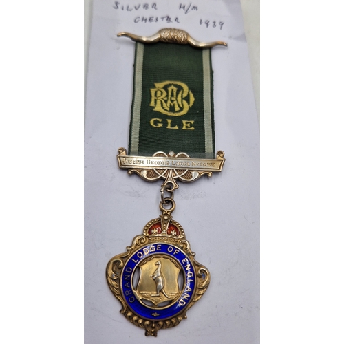 Lot 44        