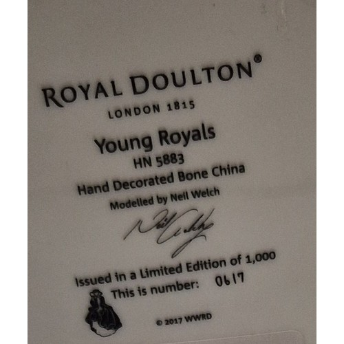 10 - ROYAL DOULTON 15cm FIGURINE 