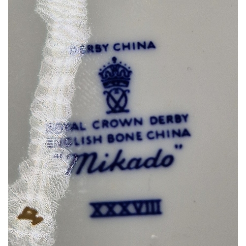 482 - ROYAL CROWN DERBY CHINA 11.5cm Dia BLUE / WHITE PIN DISH IN THE MIKADO DESIGN DEPICTING JAPANESE MOT... 