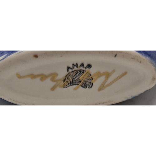 502 - ANITA HARRIS ART POTTERY 12cm PURSE VASE (Made To Commemorate Churchill's 150th Anniversary) (Signed... 