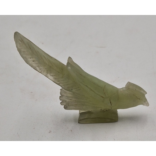160 - CHINESE JADE MODEL OF A BIRD