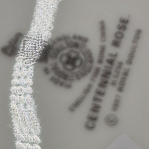 225 - ROYAL DOULTON CHINA VEGETABLE TUREEN IN THE CENTENNIAL ROSE DESIGN