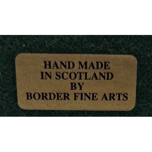 32 - BORDER FINE ARTS (Made In Scotland) 10cm MODEL OF A SIAMESE CAT 