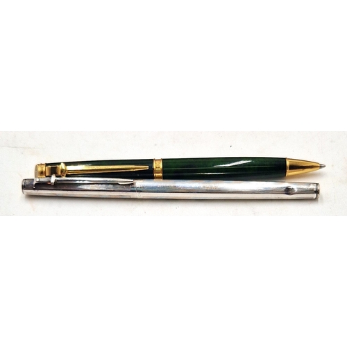 Lot 389       