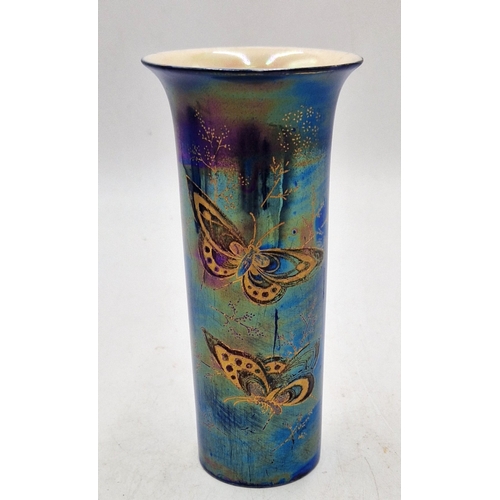 Lot 323       