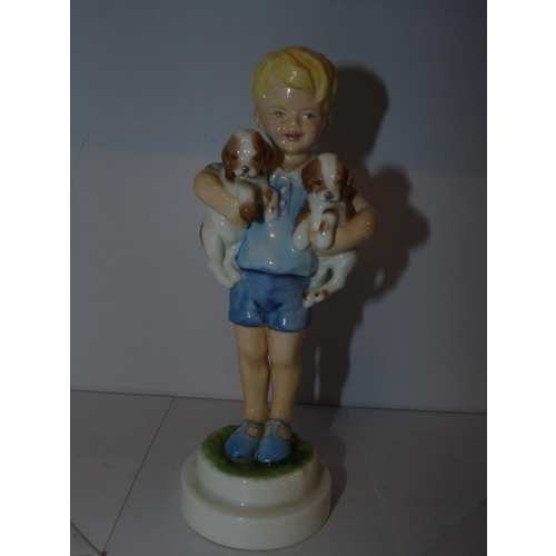 123 - A collectable Royal Doulton figure (3519) Monday's child is fair of face
