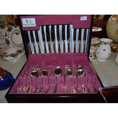 53 - A quality boxed as new Arthur Price sixty piece silver plated canteen of cutlery