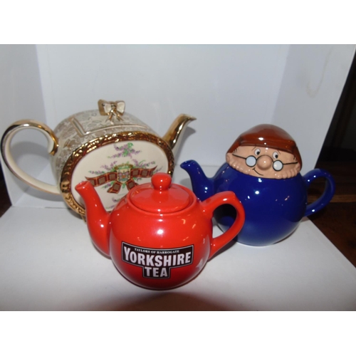 60 - Three collectable teapots, wade, Stadler etc