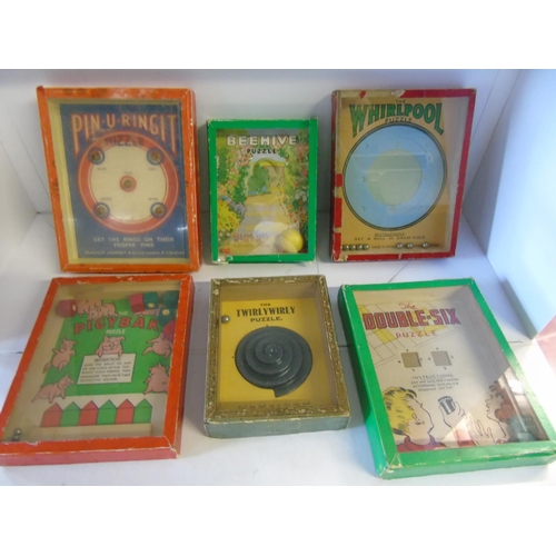 463 - A selection of vintage child's puzzle games (2 need attention)