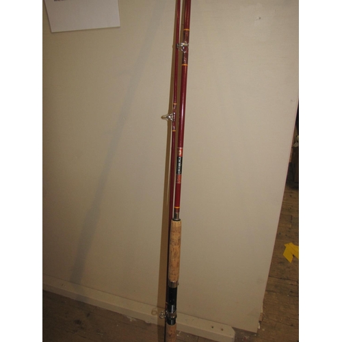 298 - A Daiwa 2710-6 combination fishing rod