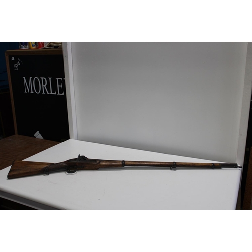 86 - A mid 19th century flintlock musket Collection Only