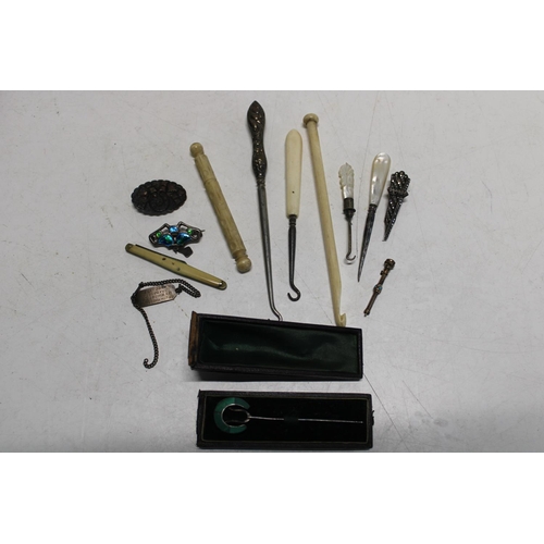 96 - A selection of collectables including some silver