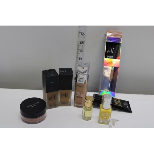 344 - A selection of beauty products