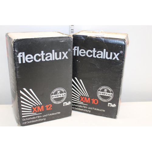 342 - 2 Flectalux Video lights