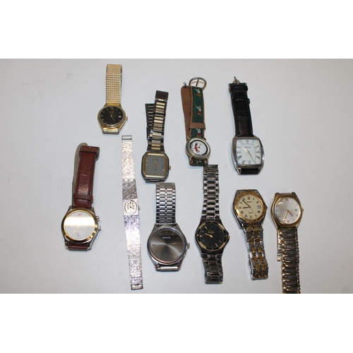 470 - A job lot of vintage watches including Sekonda & Seiko etc