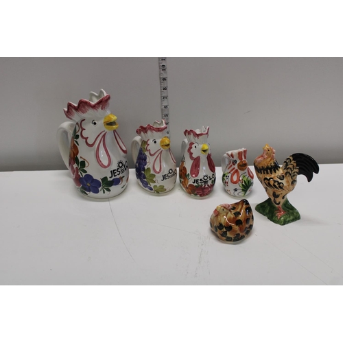 15 - A selection of chicken themed vintage ceramics