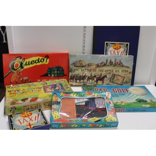 237 - A job lot of vintage board games etc