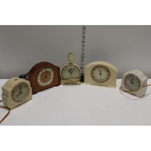 328 - A selection of vintage Smiths clocks