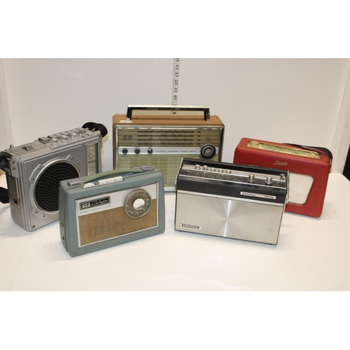 361 - A selection of vintage radios including Roberts & Grundig