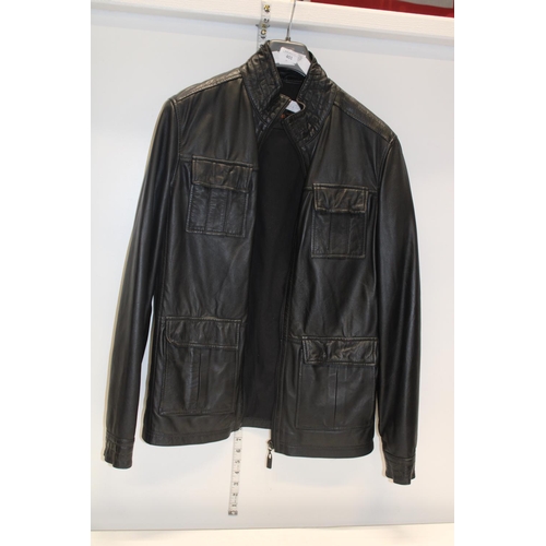 401 - A vintage Ben Sherman leather jacket size L