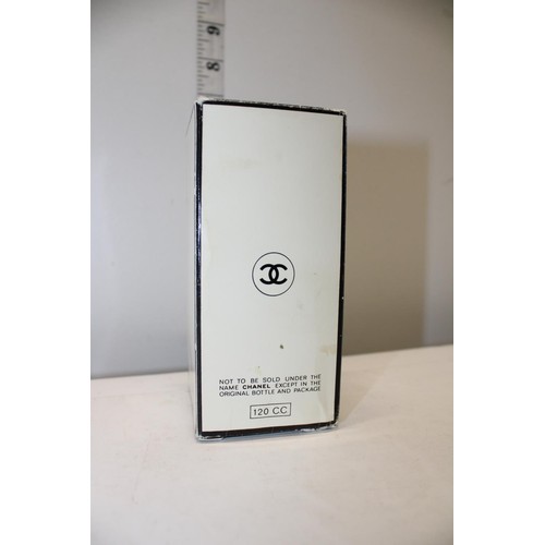 164 - A boxed Chanel No5 Perfume