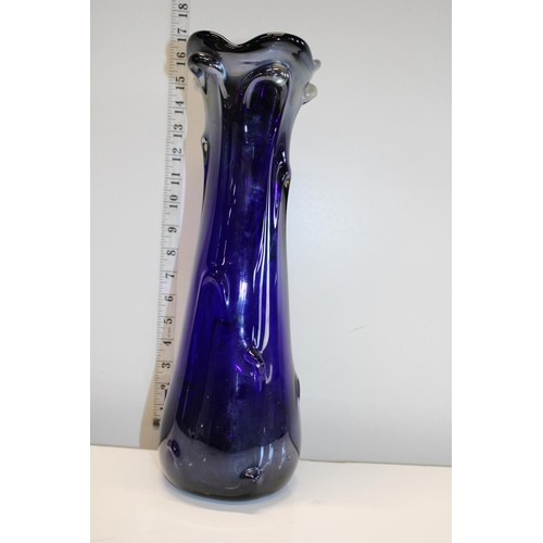 133 - A Moser Karlovy Czech studio glass vase