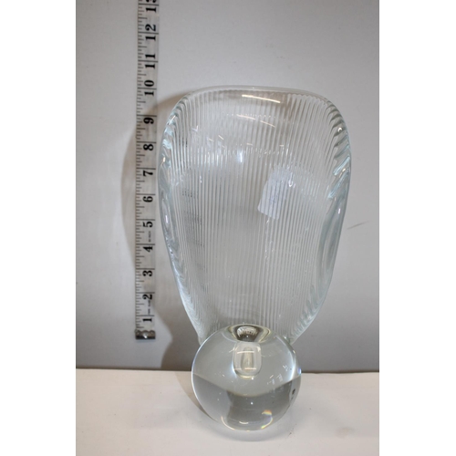 4 - A Skrdlovice Czech studio glass vase.