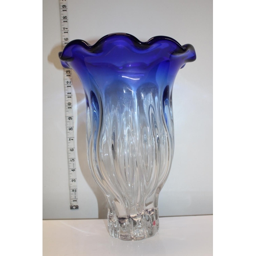 68 - A Royal Gallery Czech studio glass vase