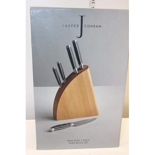 213 - A boxed Jasper Conran knife block set